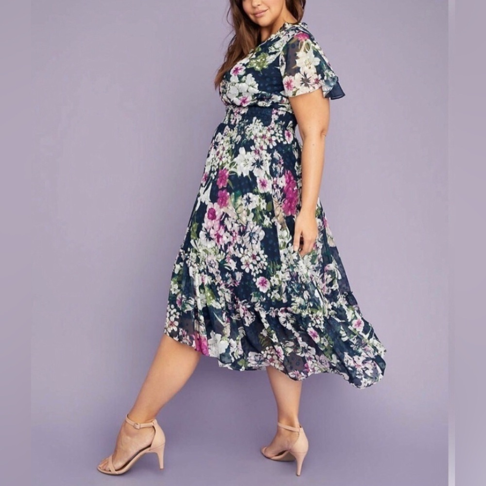Lane Bryant Floral Short Sleeve Blue High Low Size 18/20